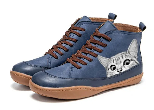 Botas planas cortas con diseño de Gato