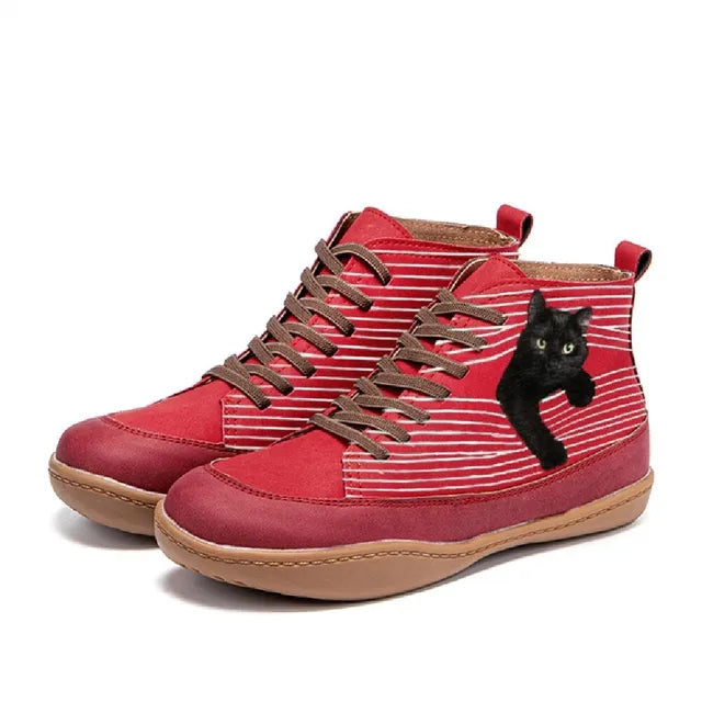 Botas planas cortas con diseño de Gato