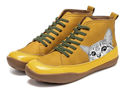 Botas planas cortas con diseño de Gato